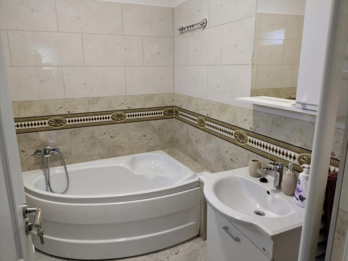Tsg Apartament 2 Valea lui Mihai Екстериор снимка